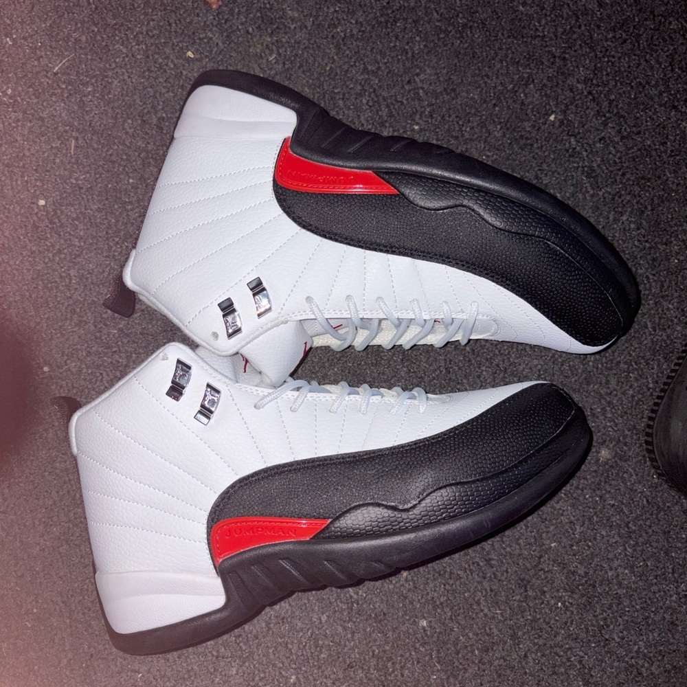 Men’s Jordan 12 “ Taxi flip”